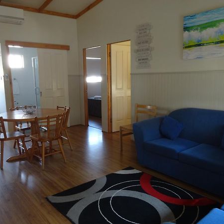 Caseys Beach Holiday Park Sunshine Bay Ngoại thất bức ảnh