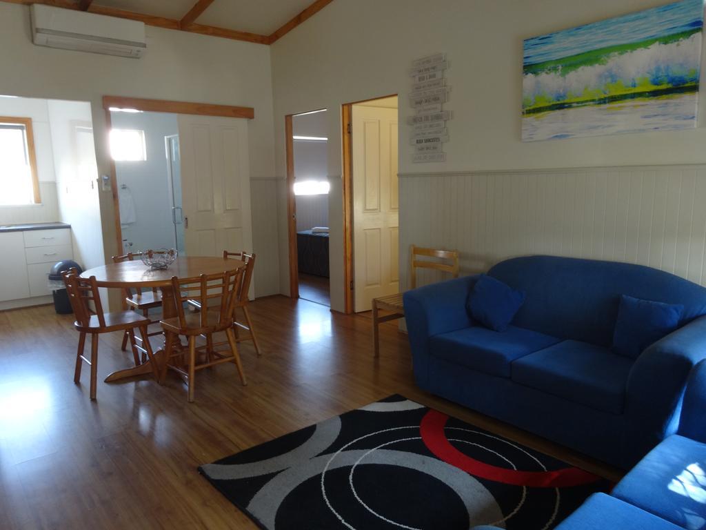 Caseys Beach Holiday Park Sunshine Bay Ngoại thất bức ảnh